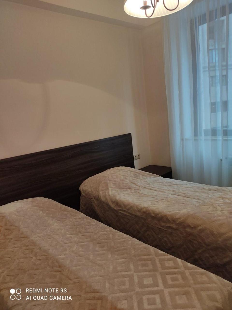California Boutique Hotel Erevan Esterno foto