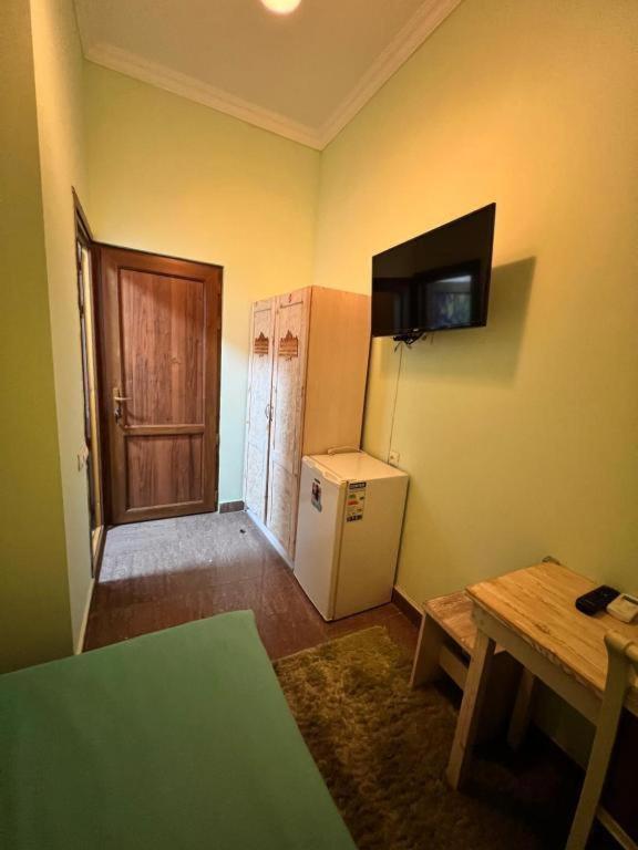California Boutique Hotel Erevan Esterno foto