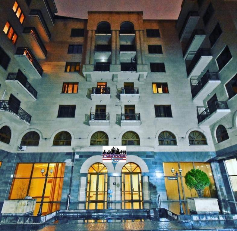 California Boutique Hotel Erevan Esterno foto